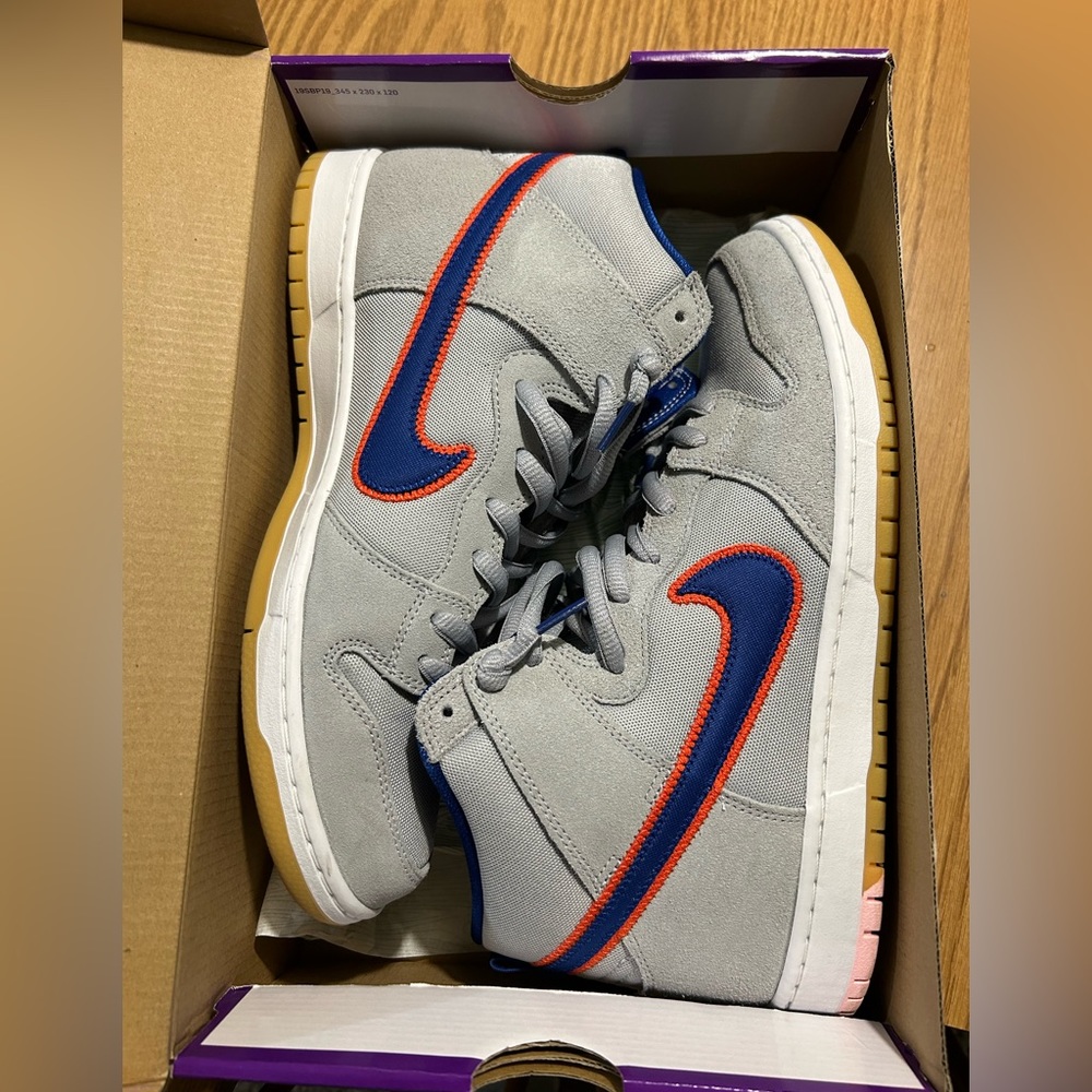 Used Nike NY Mets SB size 11.5